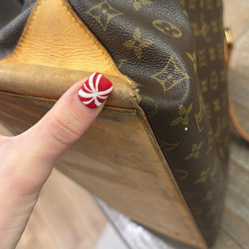 Louis Vuitton Authentic Cabas Mezzo tote - Picture 17 of 17